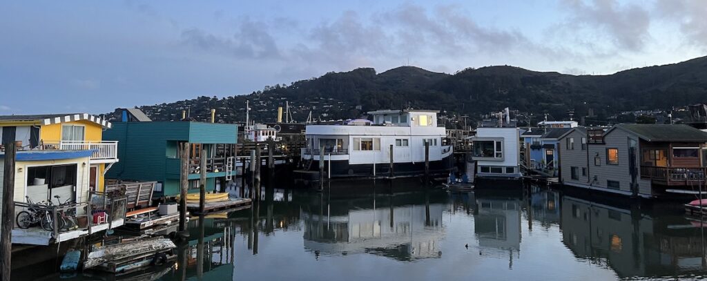 houseboats in Sausalito in the early evening